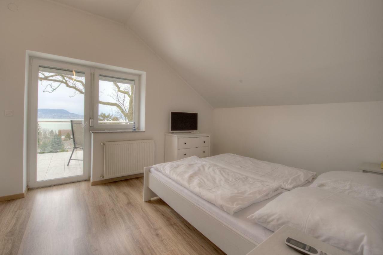 Hilltop Apartments Fonyód 外观 照片